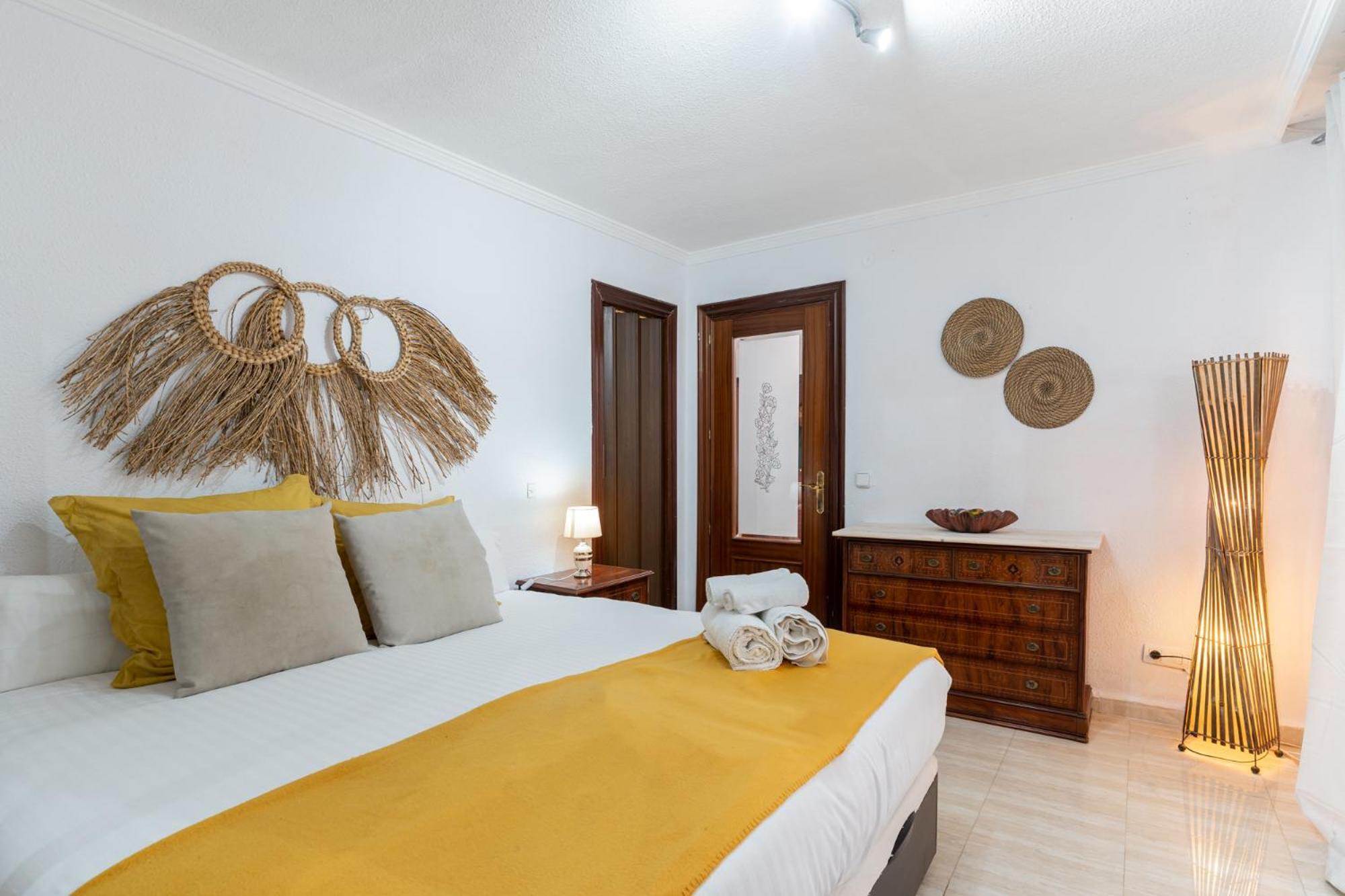 Blonzu Tailandia Appartement Torremolinos Buitenkant foto