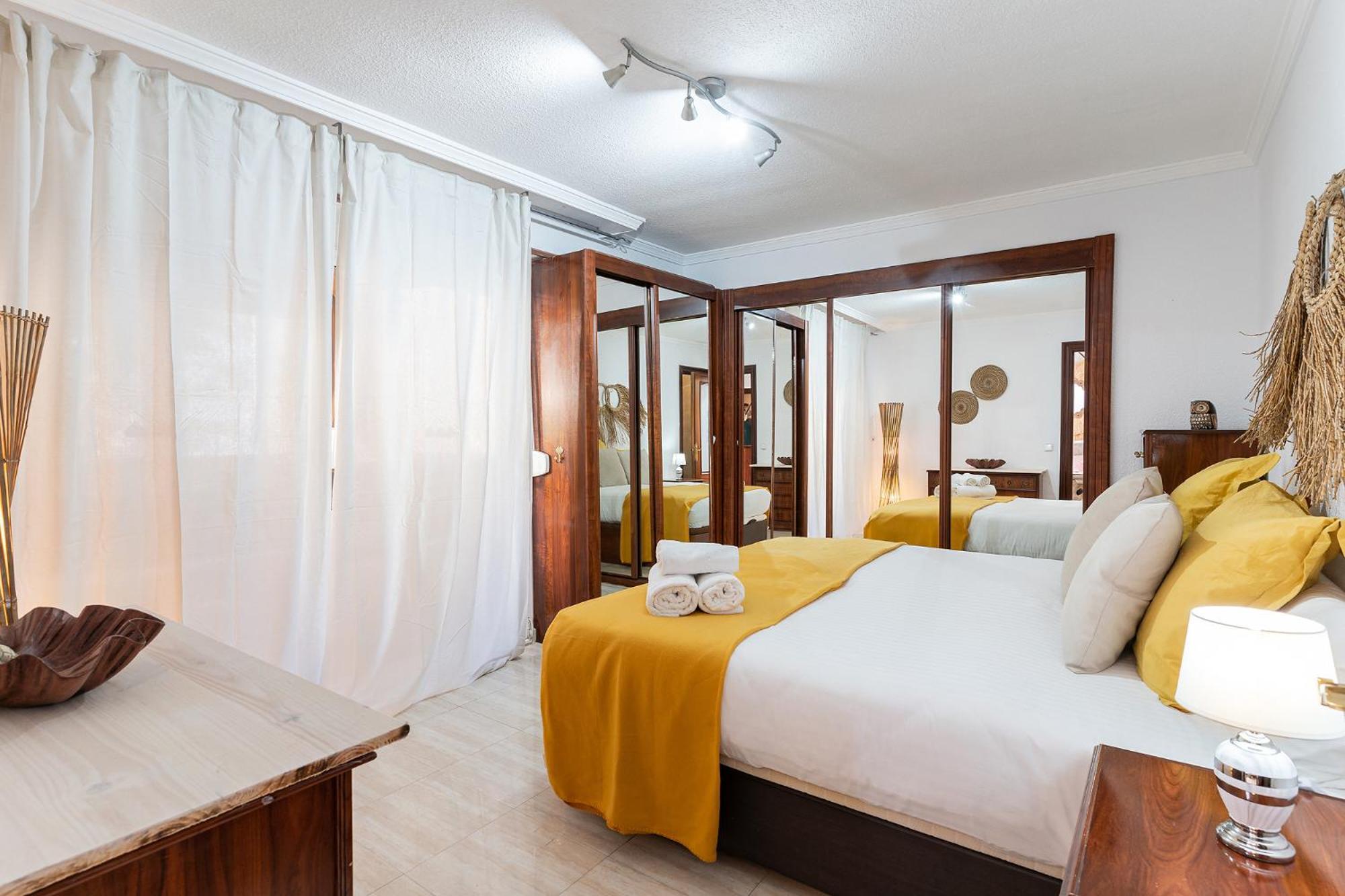 Blonzu Tailandia Appartement Torremolinos Buitenkant foto