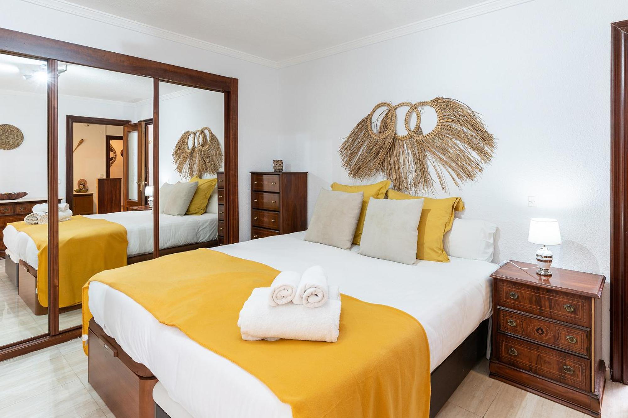Blonzu Tailandia Appartement Torremolinos Buitenkant foto