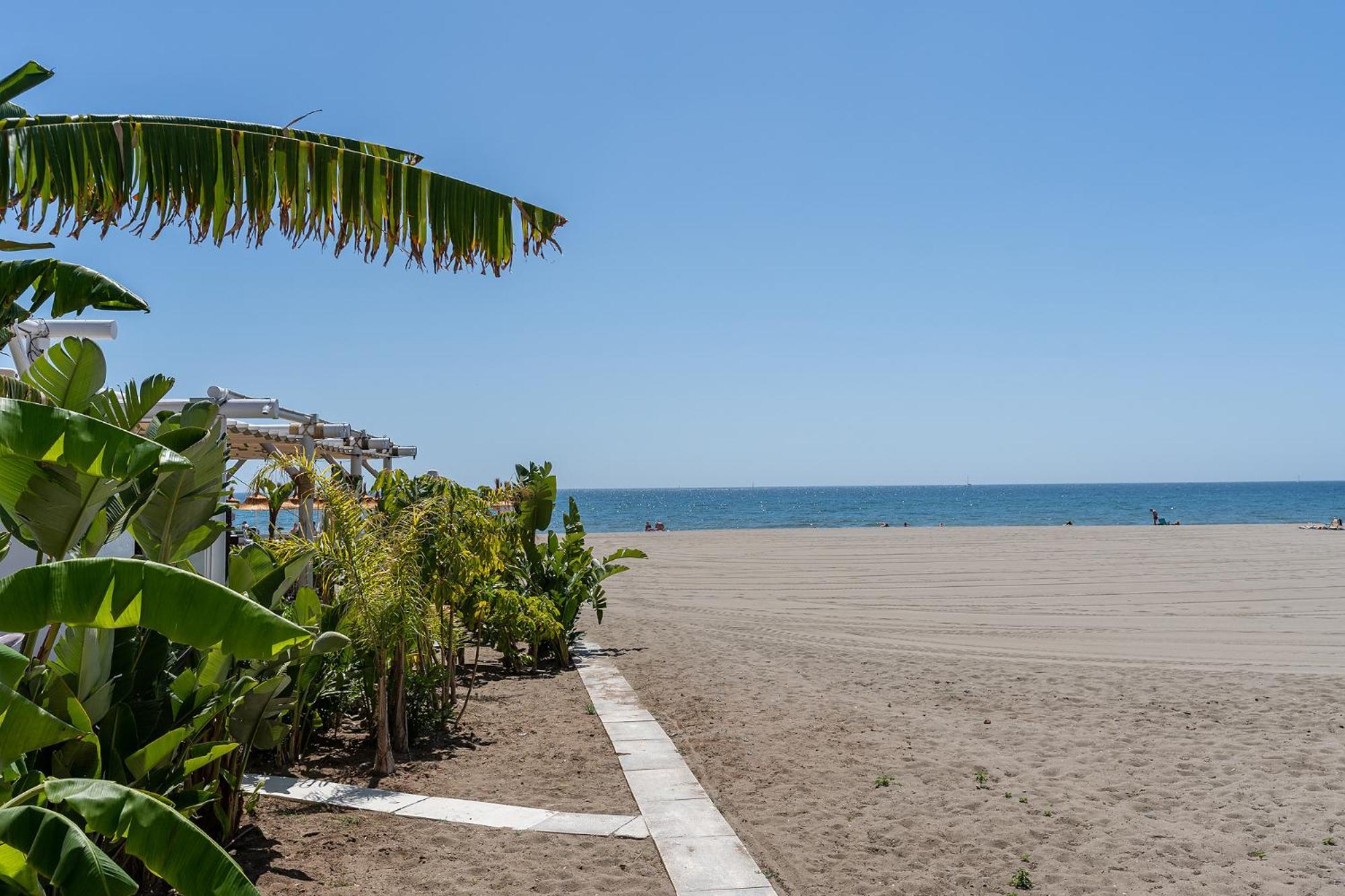 Blonzu Tailandia Appartement Torremolinos Buitenkant foto